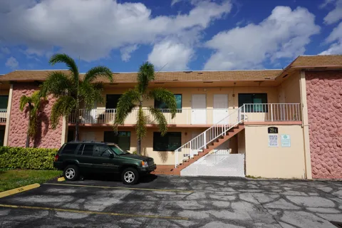 29 E SHERIDAN STREET #107