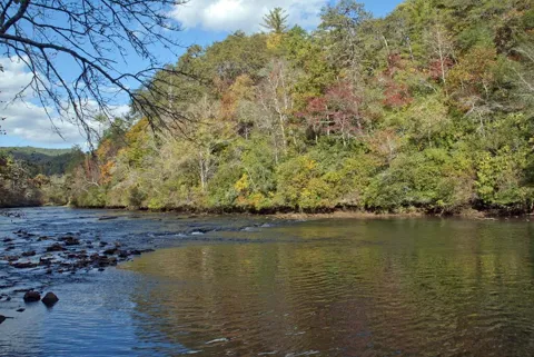 1A/B,2,3 Riverbend Trail