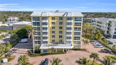Gulf Shore Boulevard #304