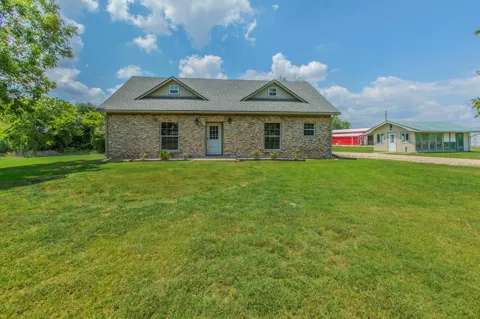768 Elmwood Drive