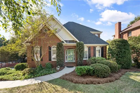 124 Bradford Lake Court