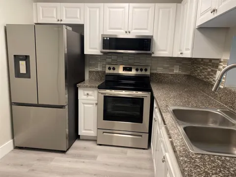 11432 NW 43rd Street #Top Right