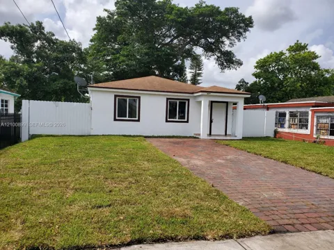 1212 NW 71st St