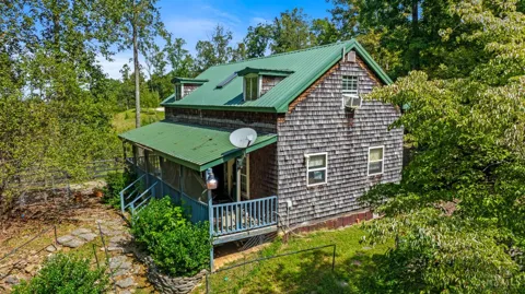 402 Bruemmer Road
