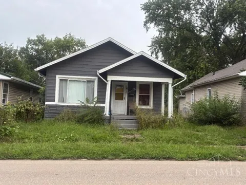 1617 Lafayette Avenue