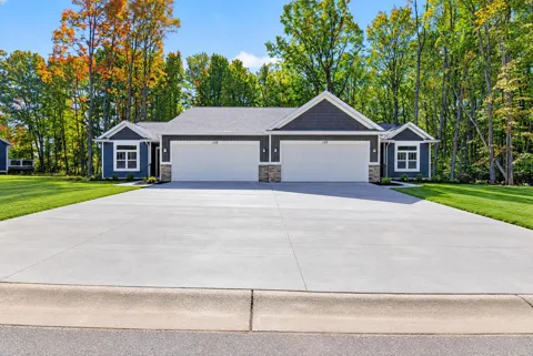 120 Creek Drive #38