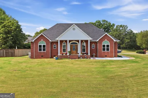 8400 Heron CIR