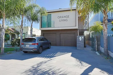 455 Orange Ave. #B