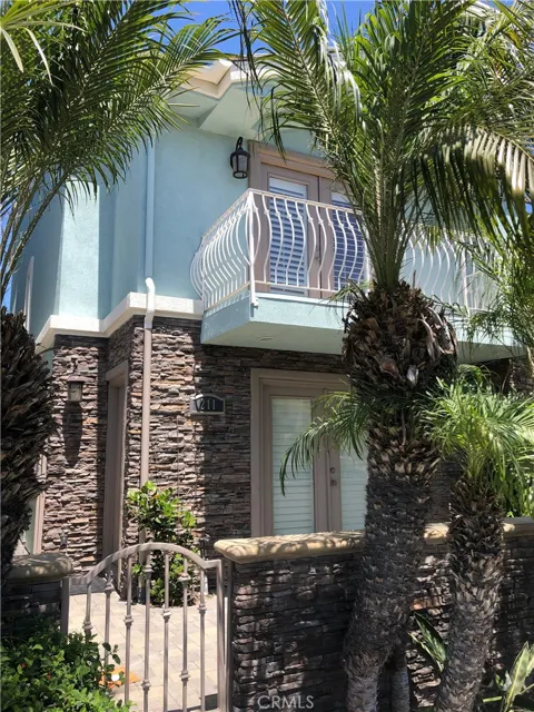 211 7th Street
