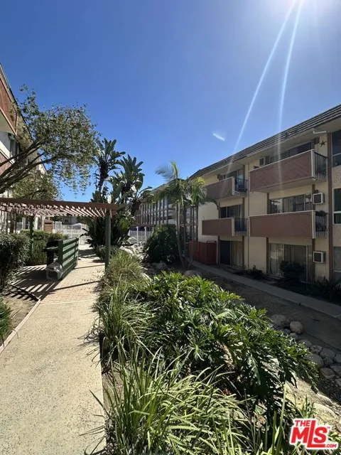 5585 E Pacific Coast Highway #251