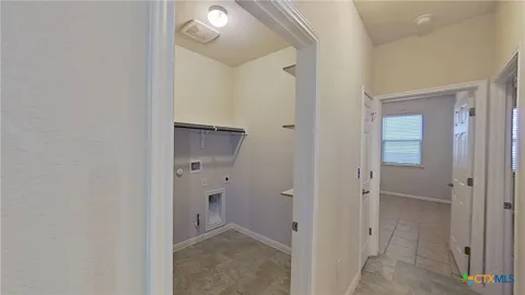 176 Mayney Lane
