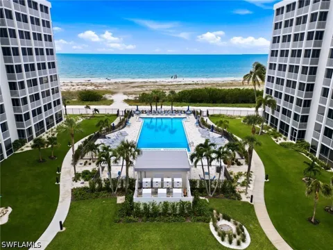 Estero Boulevard #823