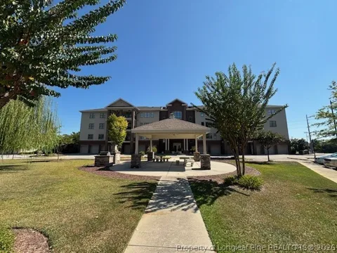 220 Hugh Shelton Loop #201