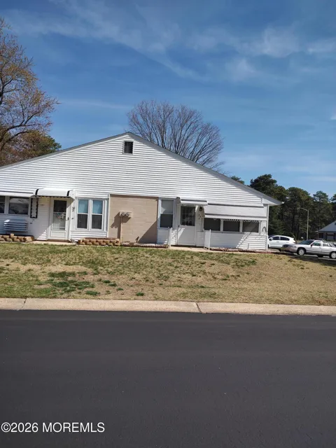 38 Crestwood Court #A
