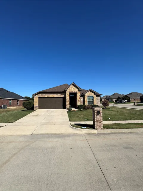 4101 Bridle Path Lane