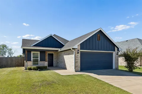 1304 Saratoga Drive