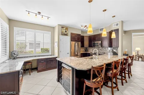 Bishopwood Court W #102
