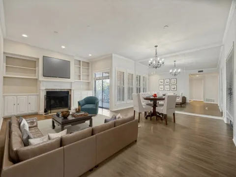 8610 Turtle Creek Boulevard #106