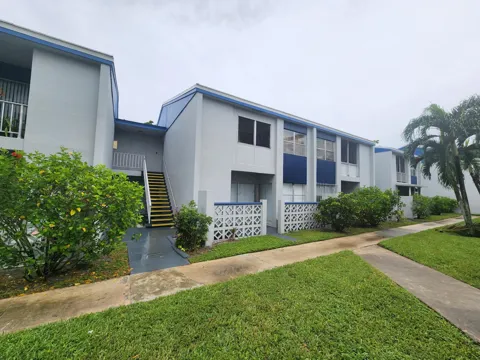 2011 NW 46TH AVENUE #B102