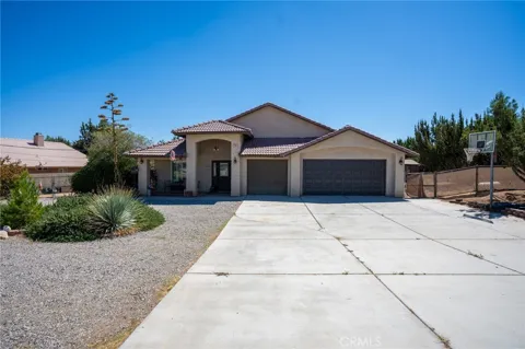 7141 Redwood Street