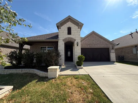 3412 Lillian Court