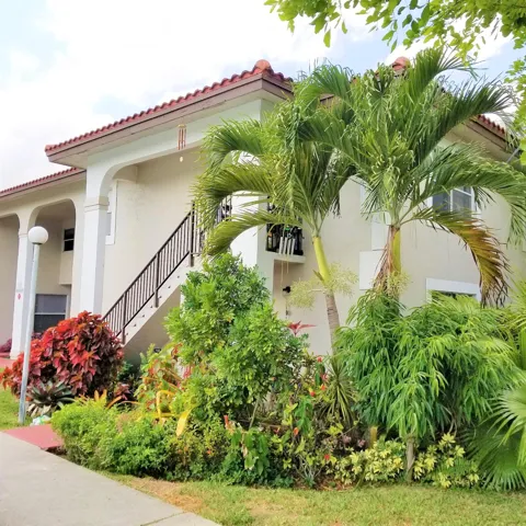 11453 NW 35th Street