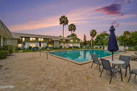 840 Center Avenue #88