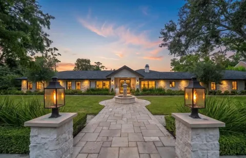 7620 Bellewood Drive