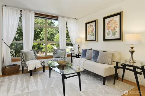 2502 50th Street #103