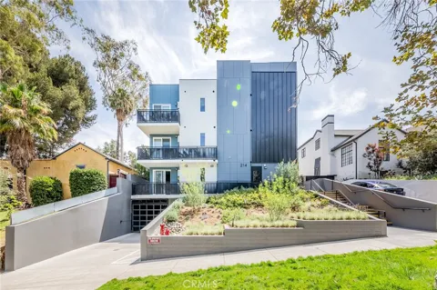 214 S Westmoreland #5