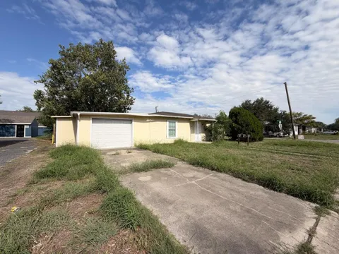 1401 Maryland Drive