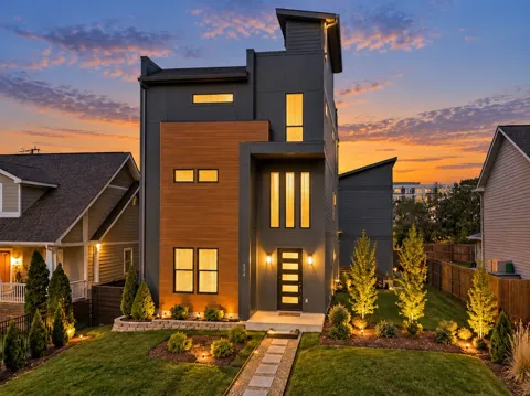 324 33rd Ave