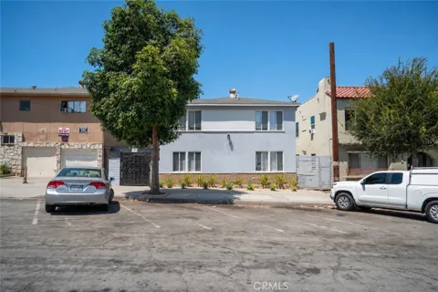 1425 Cedar Avenue