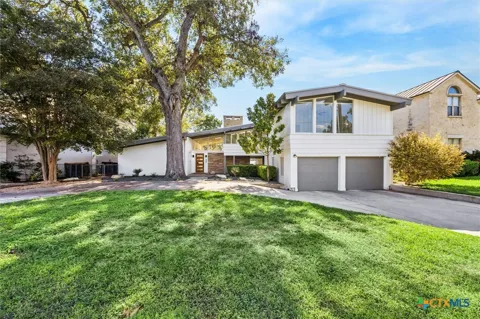 545 Admiral Benbow Lane