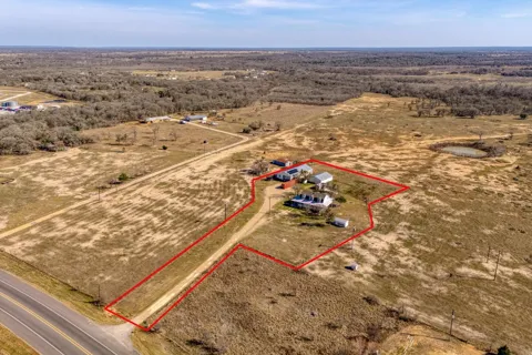829 State Highway 21 Highway W