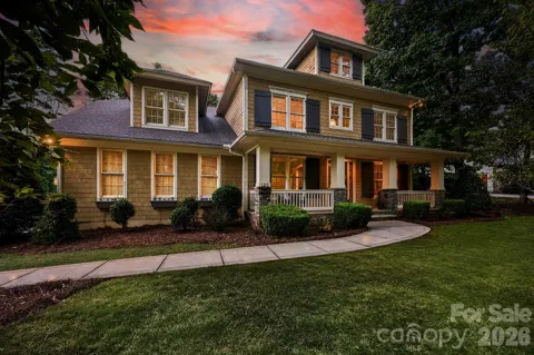125 Dedham Loop