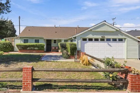 3899 Maple Street