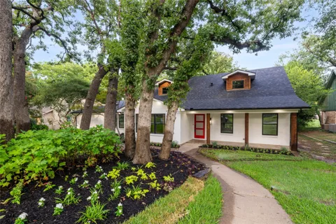 3905 Shady Valley Drive