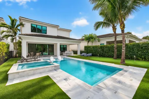 13534 ARTISAN CIRCLE