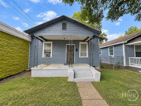 216 W 60th Street