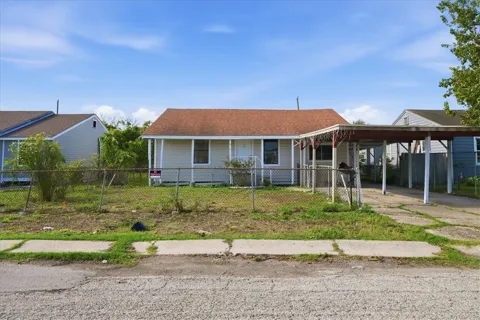 1729 Whittier Drive
