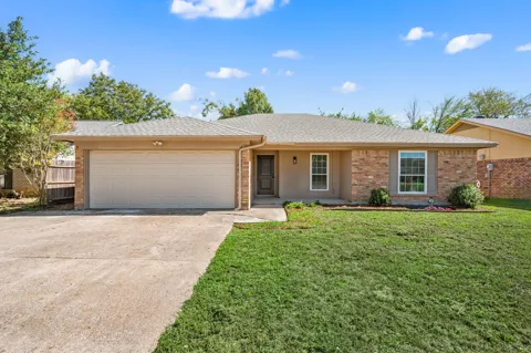 7512 Clover Lane