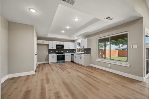 7512 Clover Lane