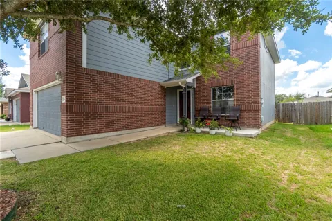 18425 Crestwind Lane