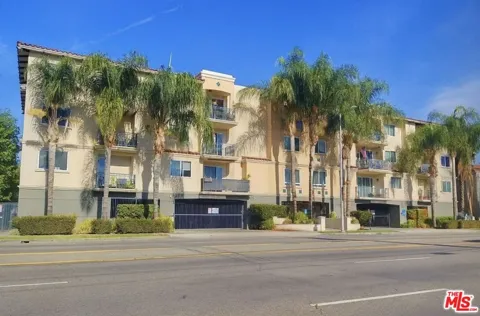 13941 Sherman Way #208