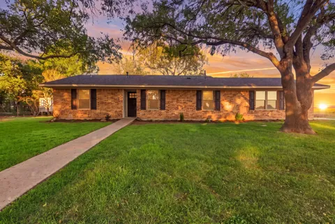 1714 Twin Island Drive