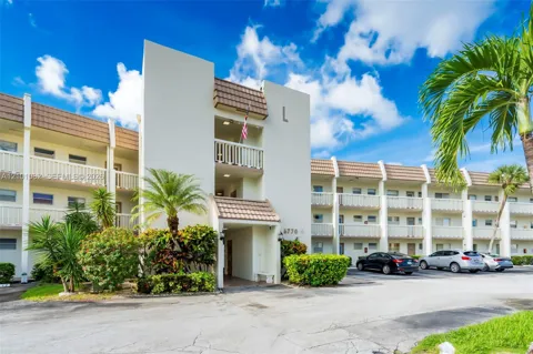 6770 Royal Palm Blvd #211L