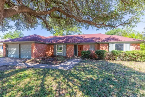 3434 Santa Monica Drive