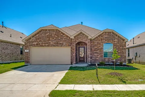 1105 Mahogany Lane