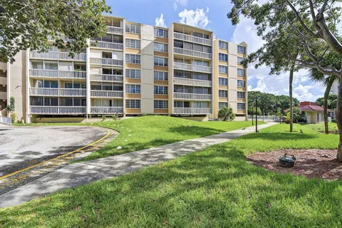 7051 Environ Boulevard #534